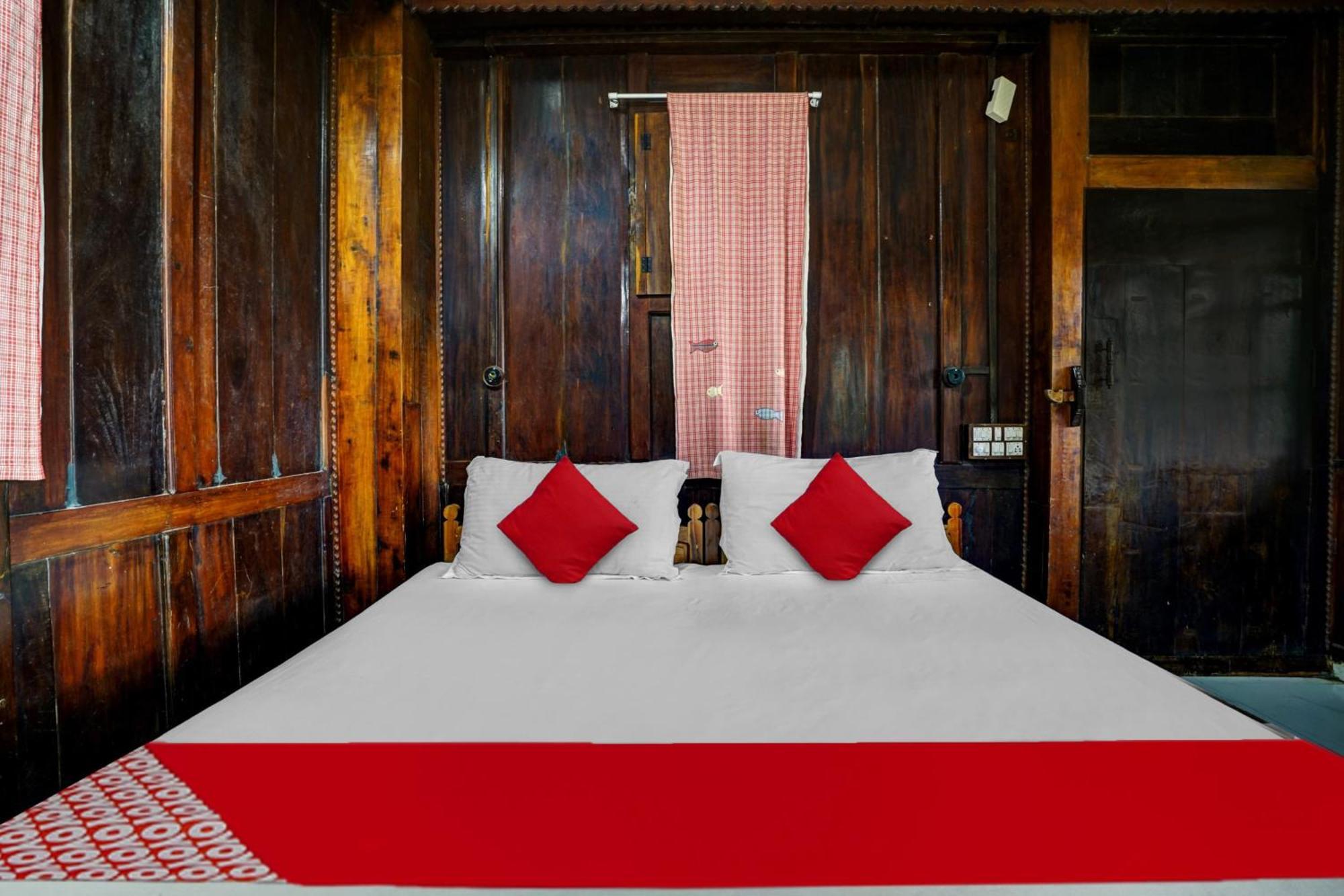 Oyo Flagship Meadow View Inn Thekkady Zewnętrze zdjęcie